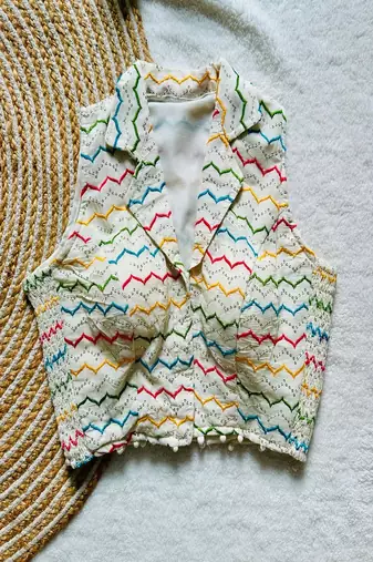 Off white multicolor embroidered cotton designer sleeveless readymade saree blouse for women festive wear