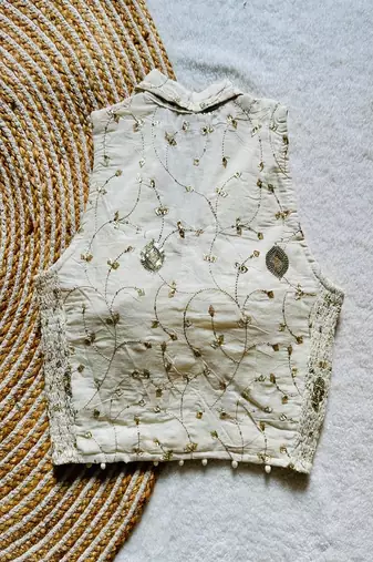 Off white zari embroidered cotton designer sleeveless readymade saree blouse for women festive wear