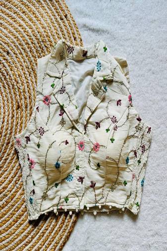 Off white multicolor embroidered cotton designer sleeveless readymade saree blouse for women festive wear