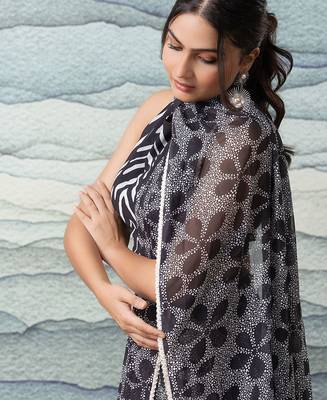 Black elegant printed georgette saree with blouse piece 4
