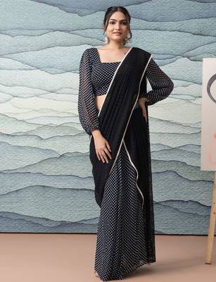 Black elegant printed georgette saree with blouse piece 4