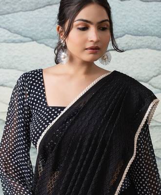 Black elegant printed georgette saree with blouse piece 5