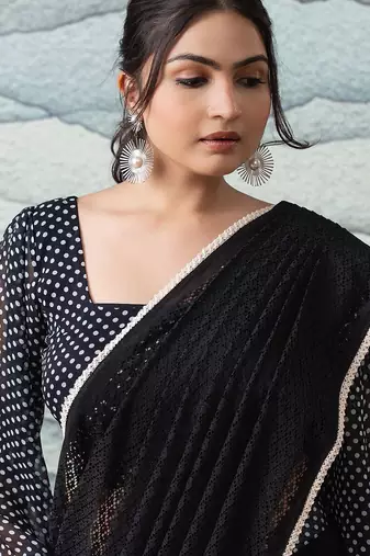Black elegant printed georgette saree with blouse piece