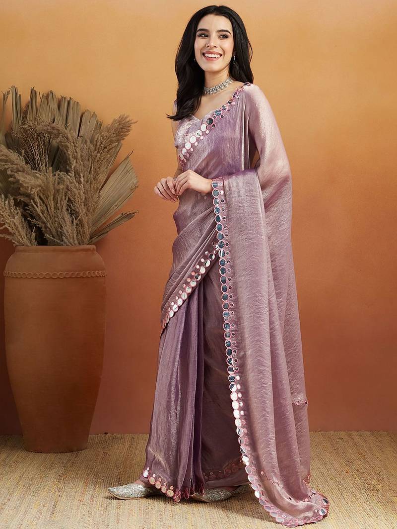 Purple plain chiffon designer saree with blouse piece