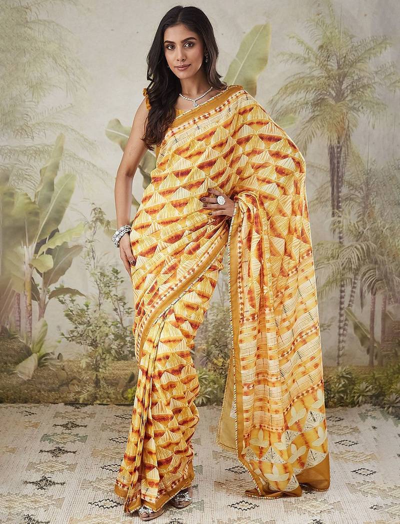 Yellow elegant printed polycotton saree with blouse piece