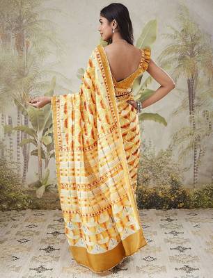 Yellow elegant printed polycotton saree with blouse piece 3