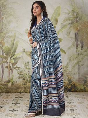 Navy blue elegant printed polycotton saree with blouse piece 2
