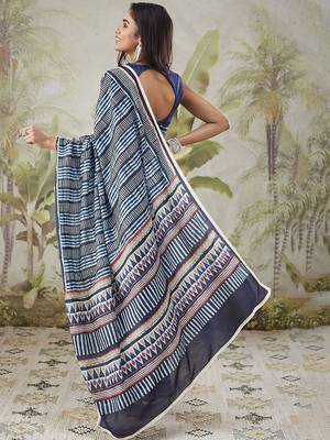Navy blue elegant printed polycotton saree with blouse piece 3