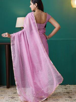 Pink elegant printed organza saree with blouse piece 3