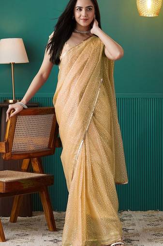 Yellow elegant printed organza saree with blouse piece
