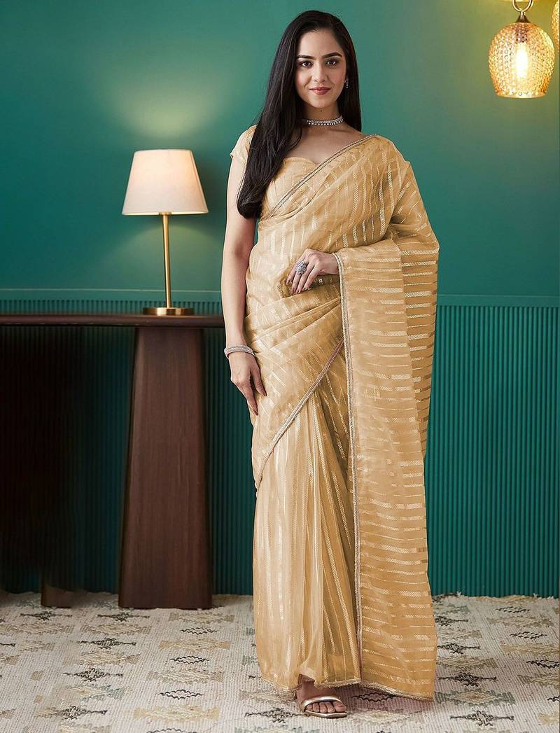 Yellow elegant printed organza saree with blouse piece