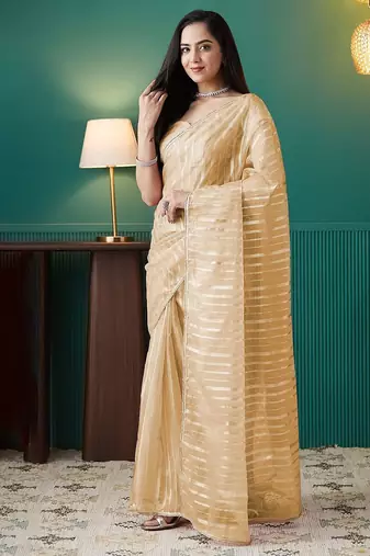 Yellow elegant printed organza saree with blouse piece
