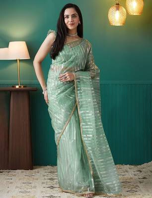 Green elegant printed organza saree with blouse piece 1
