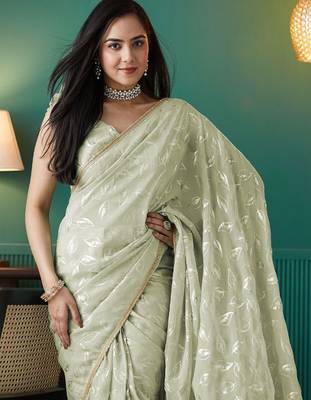 Green elegant printed organza saree with blouse piece 5