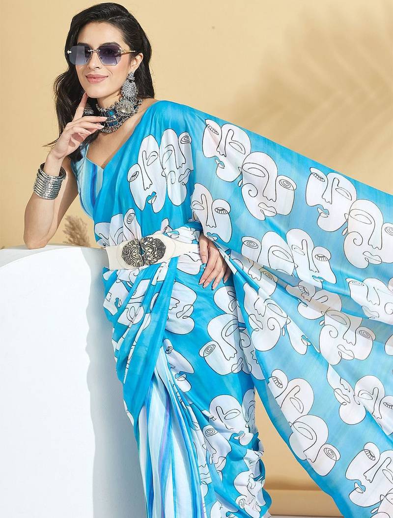 Blue printed blended cotton designer saree with blouse piece