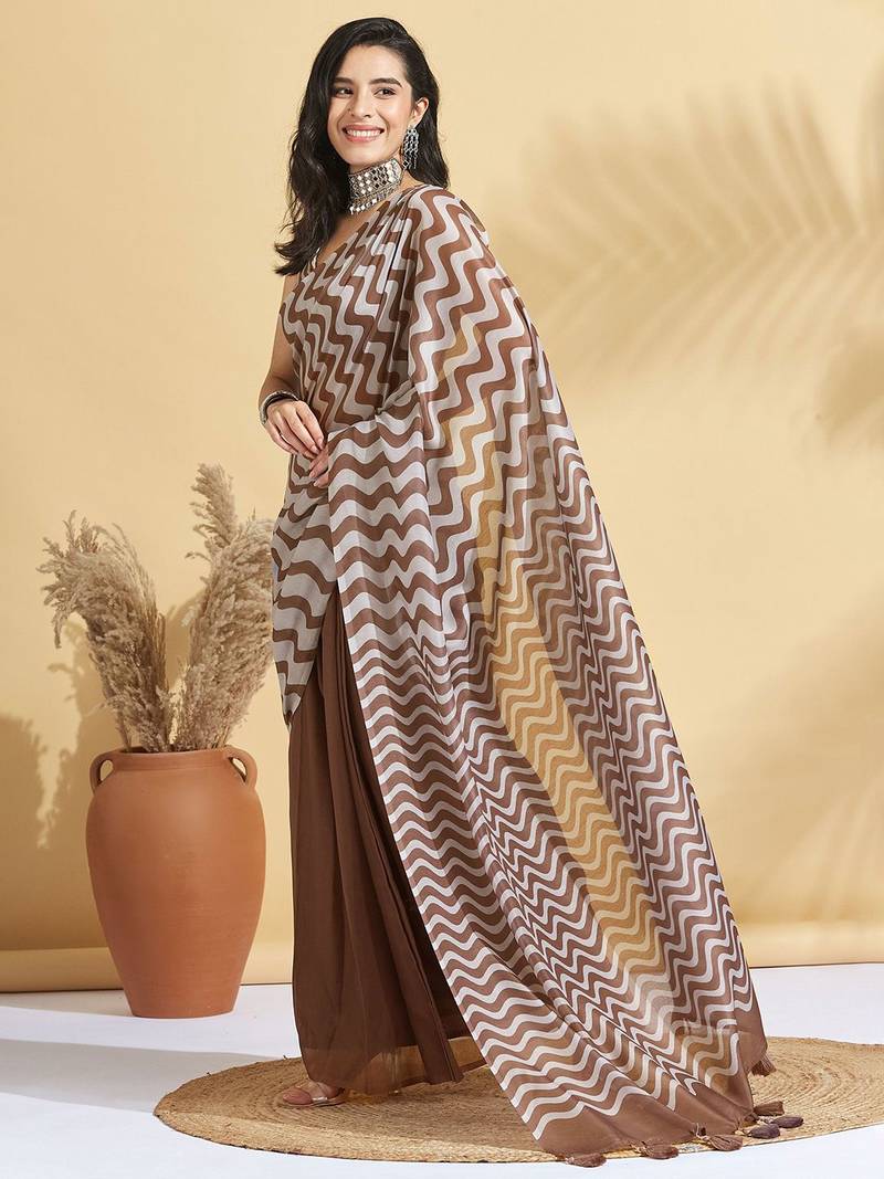 Brown printed blended cotton designer saree with blouse piece