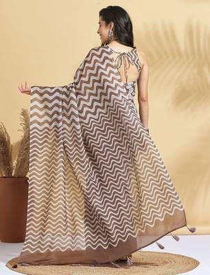 Brown printed blended cotton designer saree with blouse piece 2