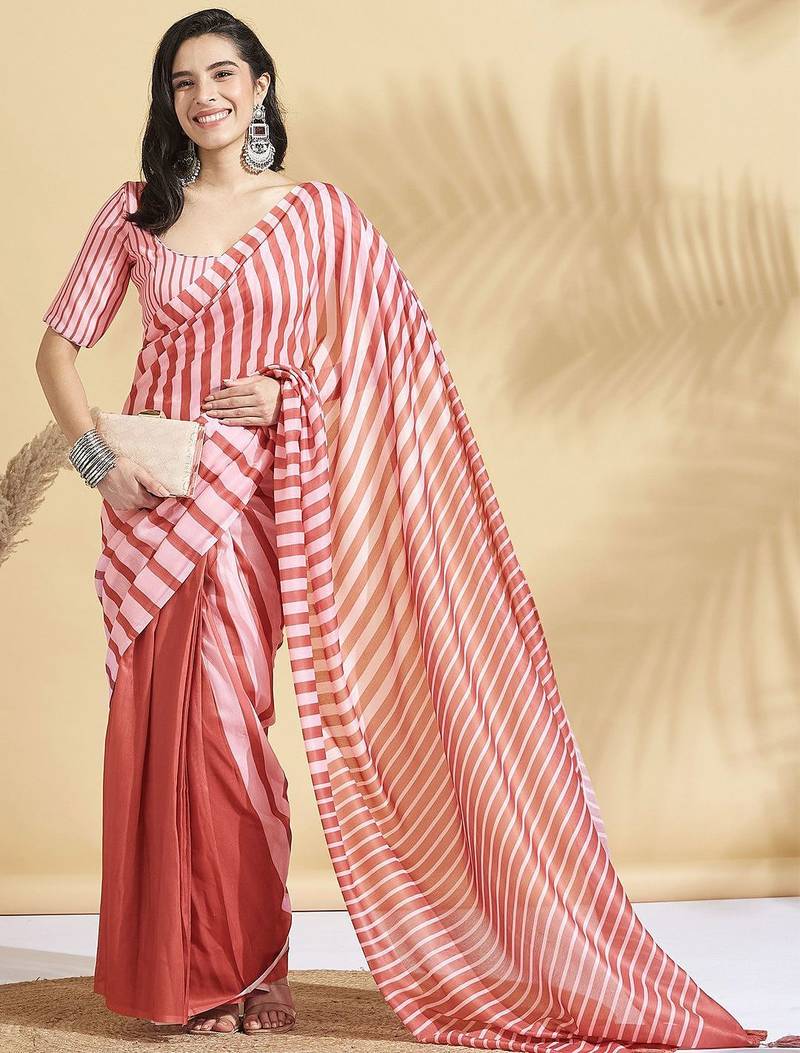 Pink printed blended cotton designer saree with blouse piece