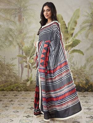 Red elegant printed polycotton saree with blouse piece 2