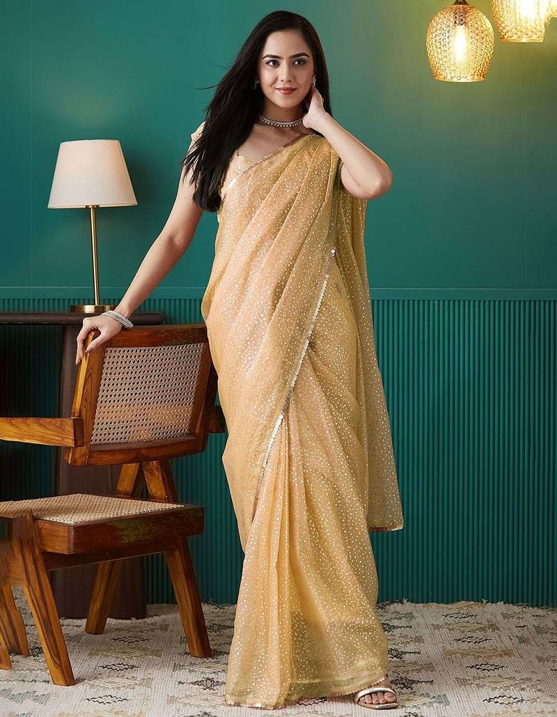 Yellow elegant printed organza saree with blouse piece