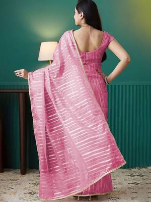 Pink elegant printed organza saree with blouse piece 3