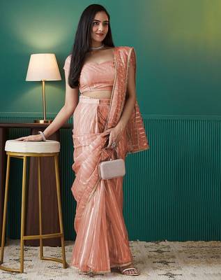 Peach elegant printed organza saree with blouse piece 4