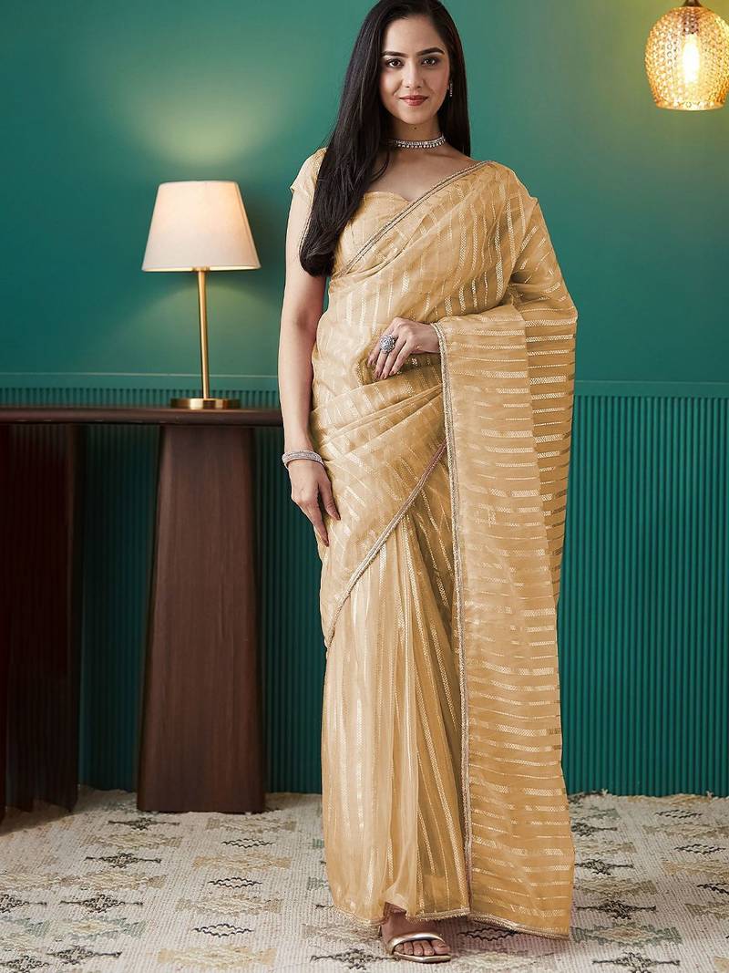 Yellow elegant printed organza saree with blouse piece