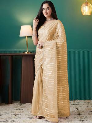 Yellow elegant printed organza saree with blouse piece 2