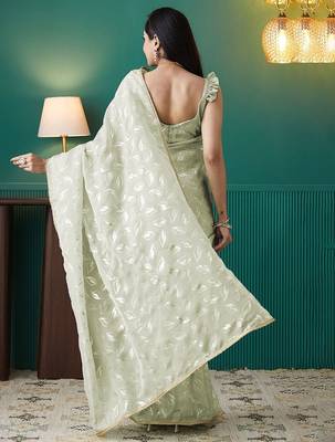 Green elegant printed organza saree with blouse piece 3