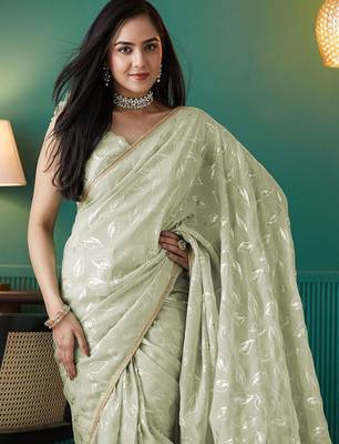 Green elegant printed organza saree with blouse piece 5