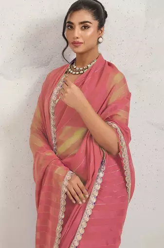 Red elegant printed georgette saree with blouse piece