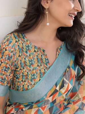Green printed linen casual saree with blouse piece 5