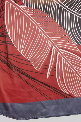 Red printed satin fashion saree with blouse piece