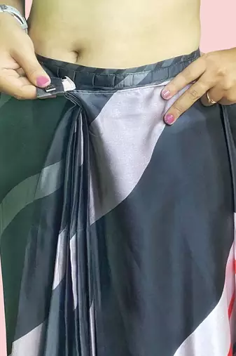 Pink printed satin fashion saree with blouse piece