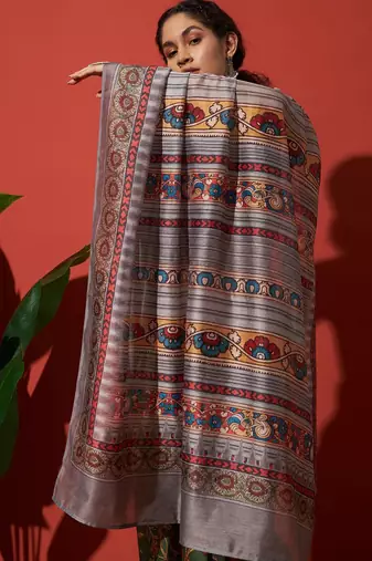 Green elegant printed silk cotton saree with blouse piece