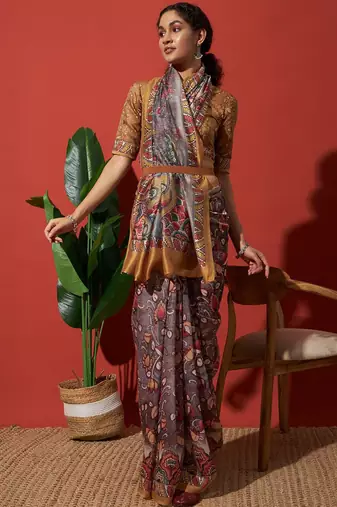 Brown elegant printed silk cotton saree with blouse piece