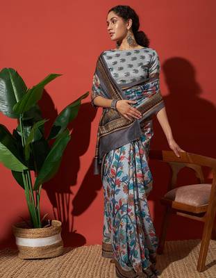 Grey elegant printed silk cotton saree with blouse piece 3