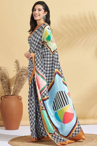 Brown printed crepe casual saree with blouse piece