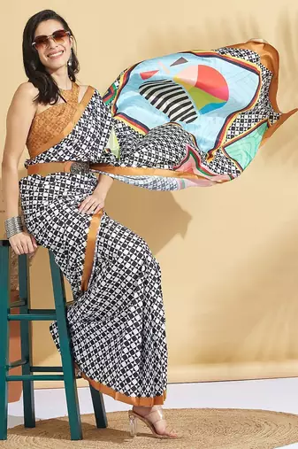 Brown printed crepe casual saree with blouse piece