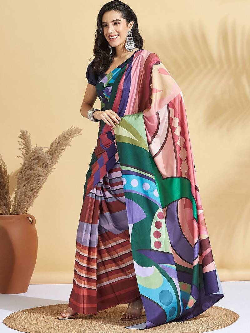 Navy blue printed crepe casual saree with blouse piece