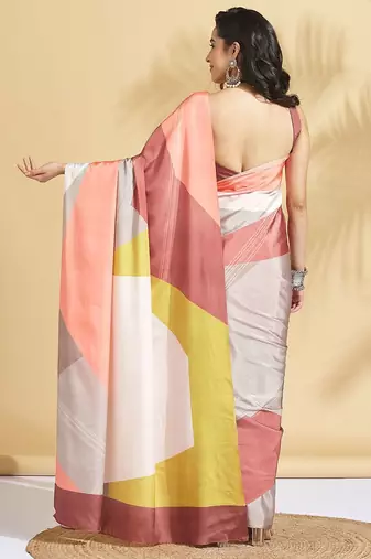 Cream printed crepe casual saree with blouse piece