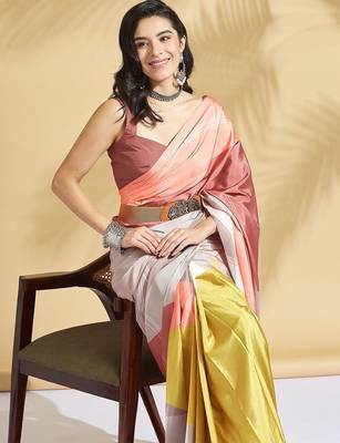 Cream printed crepe casual saree with blouse piece 5