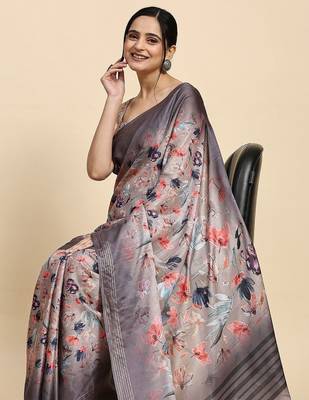 Cream elegant printed polycotton saree with blouse piece 4