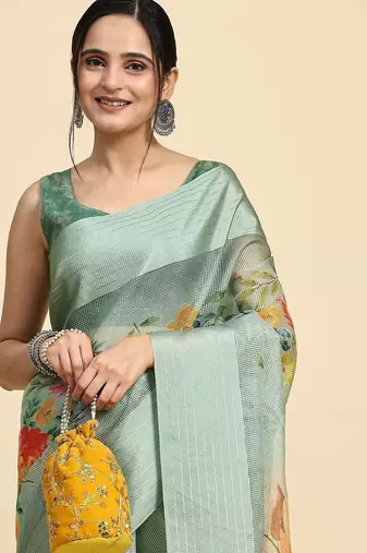 Green elegant printed polycotton saree with blouse piece