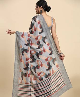 Grey elegant printed polycotton saree with blouse piece 2