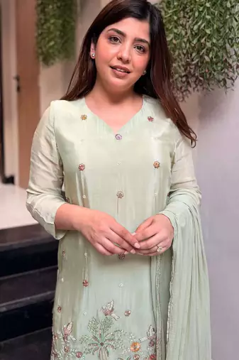 Green crepe embroidered kurta palazzo set with nazmin dupatta