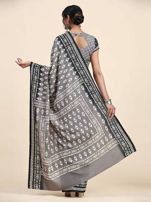 Grey printed crepe casual saree with blouse piece 3