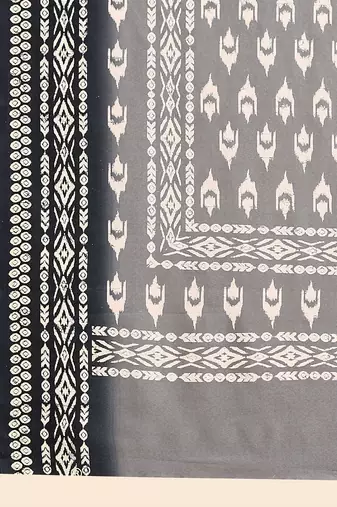 Grey printed crepe casual saree with blouse piece