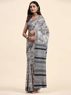 Grey printed crepe casual saree with blouse piece 2