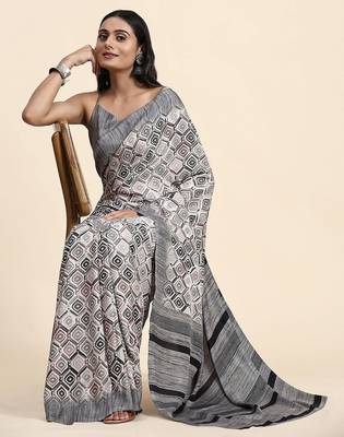 Grey printed crepe casual saree with blouse piece 4